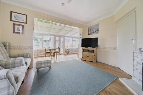 2 bedroom detached bungalow for sale, Roundle Road, Felpham, PO22