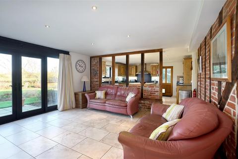 4 bedroom barn conversion for sale, Low Road, Harleston IP20