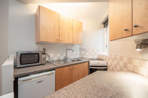 3/15 St. Bernards Row, Edinburgh, EH4 1HW