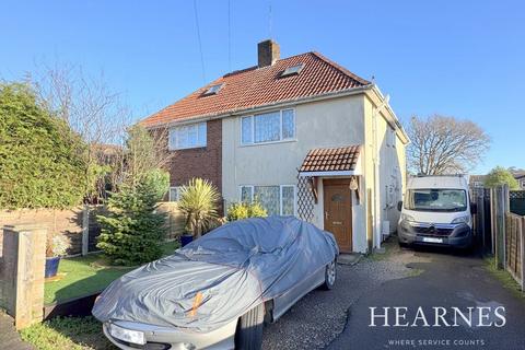 4 bedroom semi-detached house for sale, Churchill Road, Poole, BH12