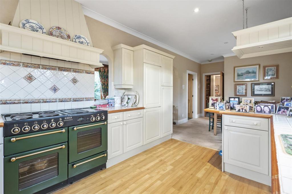 Breakfast Kitchen