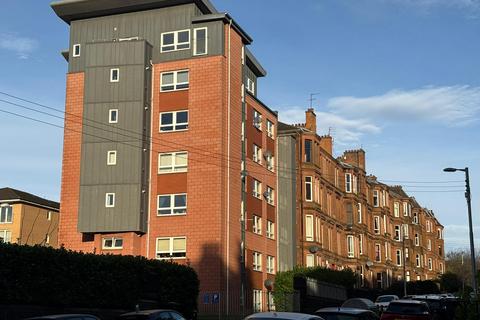 2 bedroom apartment to rent, Whitehill Place, Glasgow G31