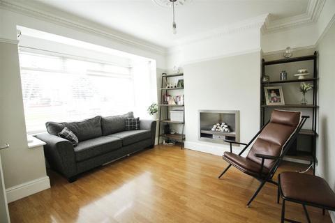 3 bedroom semi-detached house for sale, Somerville Green, Leeds LS14