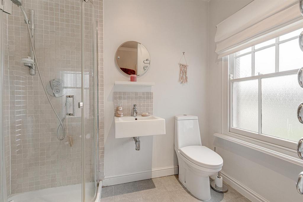 Ensuite shower room
