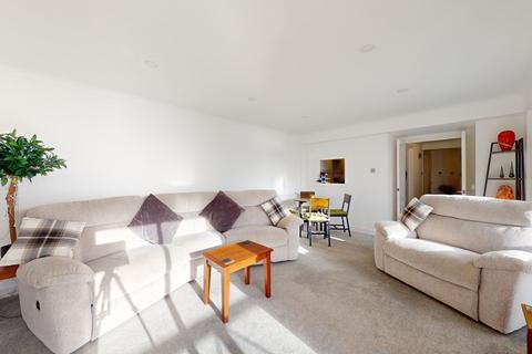 2 bedroom apartment for sale, Lower Street, Compass House Mariners Court Lower Street, PL4