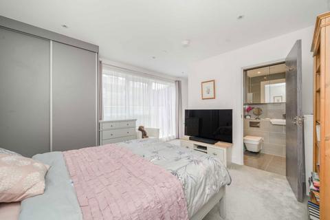 4 bedroom house for sale, Swan Street, Old Isleworth TW7