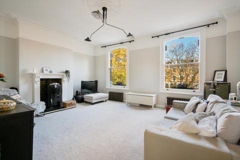 4 bedroom maisonette to rent, Petherton Road, London, N5