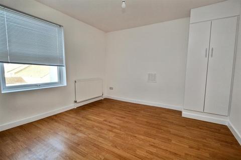 1 bedroom flat to rent, Langney Road, EastbourneEast Sussex