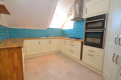 3 bedroom apartment for sale, Somerleigh Road, Dorchester