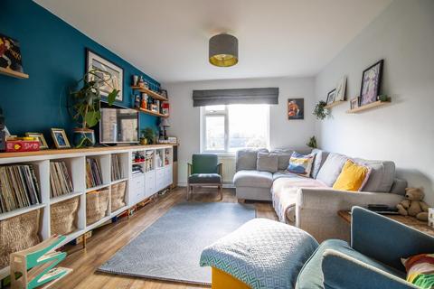 3 bedroom terraced house for sale, Turpyn Court, Cambridge