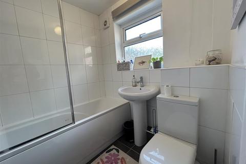 2 bedroom terraced house for sale, Nunmill Street, South Bank