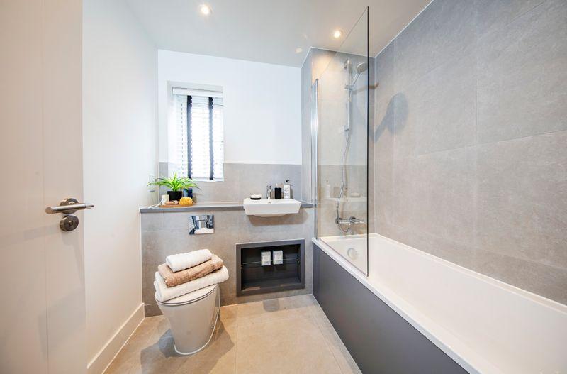 Millside Grange, The Elms Show Home, Bathroom