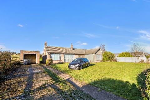 3 bedroom detached bungalow for sale, Hall End Road, Wootton, Bedford, MK43