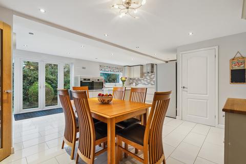 10 Ashley Park, Maidenhead, SL6 8EZ