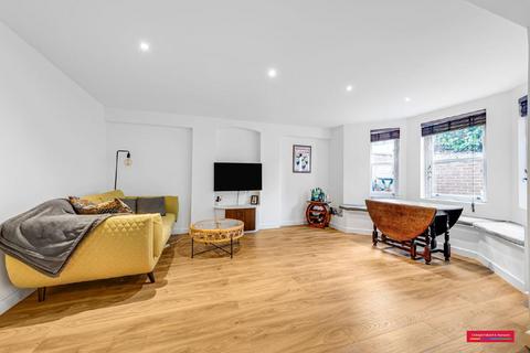 1 bedroom flat for sale, Inglewood Road, West Hampstead