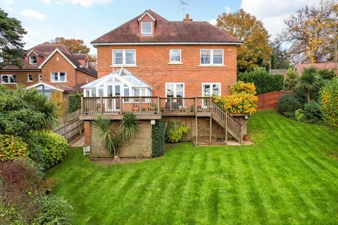 6 bedroom detached house for sale, Beaconsfield Gardens, Claygate, Esher, Surrey, KT10