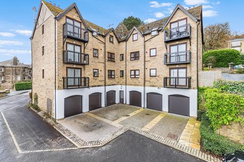 2 bedroom flat for sale, Ghyll Mews, Parish Ghyll Road, Ilkley, West Yorkshire, LS29