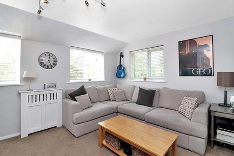 1 bedroom maisonette for sale, Frank Lunnon Close, Bourne End, Buckinghamshire, SL8