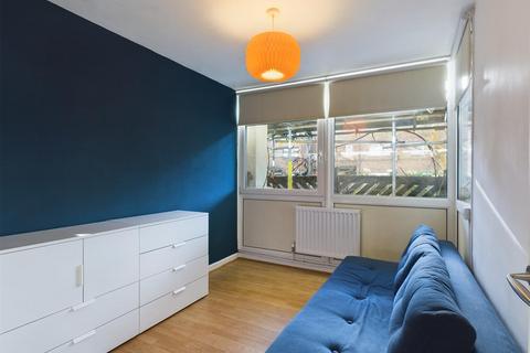 21 Old Market Square, London, E2 7PQ