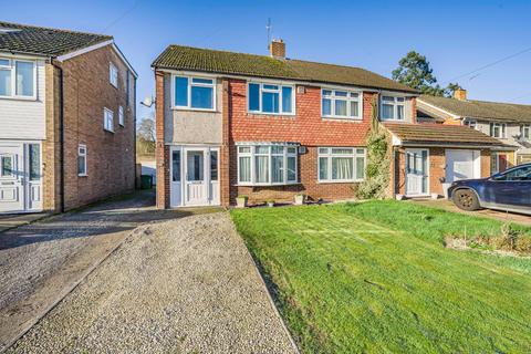 3 bedroom semi-detached house for sale, Colnbrook SL3