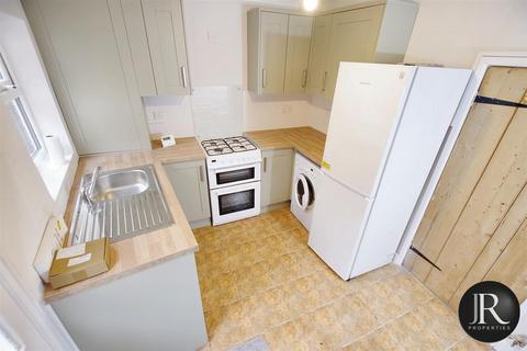 2 bedroom terraced house for sale, Bow Street, Rugeley WS15