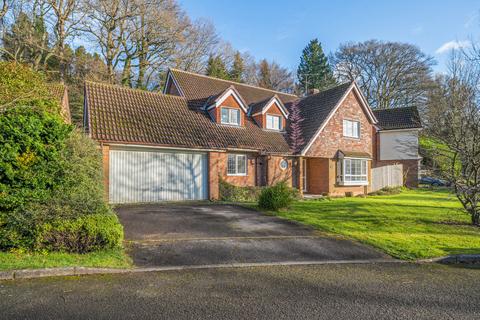 4 bedroom detached house for sale, Roedeer Copse, Haslemere, Surrey, GU27