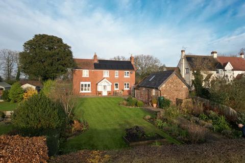 4 bedroom detached house for sale, Brockhampton, Hereford, Herefordshire, HR1