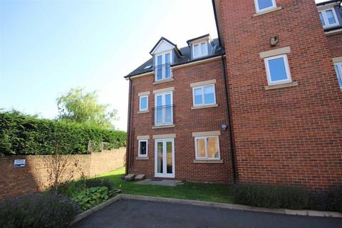 2 bedroom apartment to rent, Grange Court, Carville