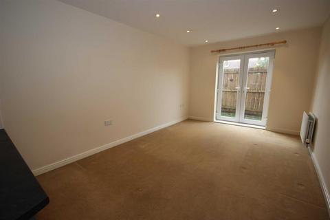 2 bedroom apartment to rent, Grange Court, Carville