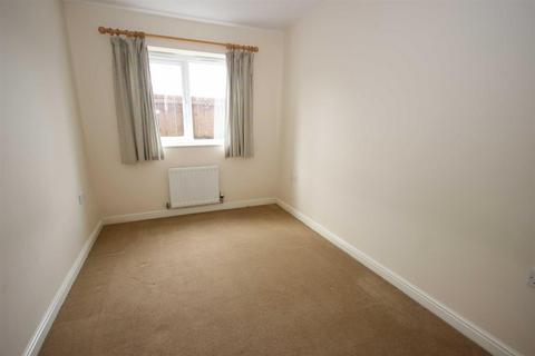 2 bedroom apartment to rent, Grange Court, Carville