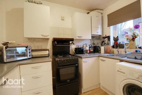 140 Pollards Green, Chelmer Village, Chelmsford, CM2 6UX