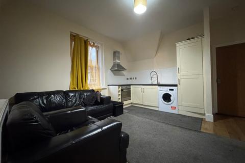 1 bedroom duplex to rent, Flat 11, 5 Ednam Road, Dudley, West Midlands