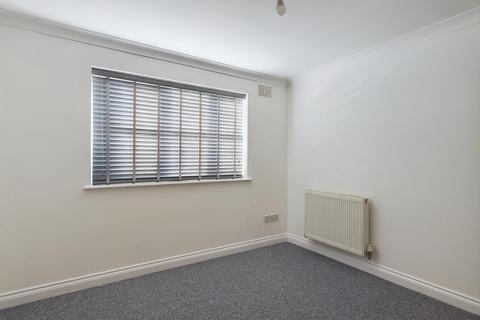 1 bedroom flat to rent, 82 Hambledon Road , Waterlooville PO7