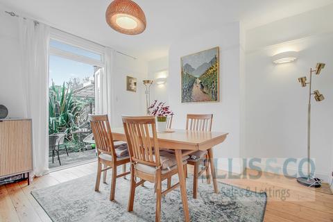 113 Windmill Lane, Greenford, UB6 9DZ