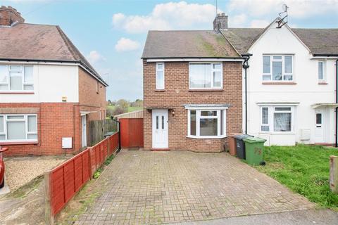 2 bedroom end of terrace house to rent, Mannock Road, Wellingborough