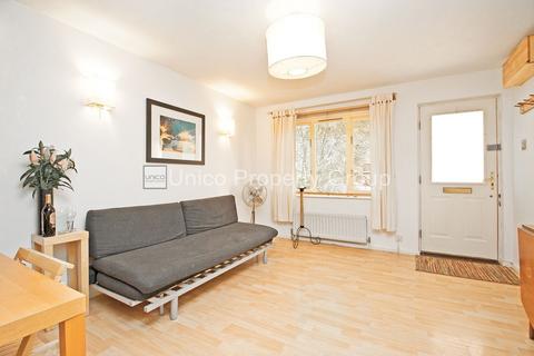 1 bedroom flat to rent, Ilford IG2