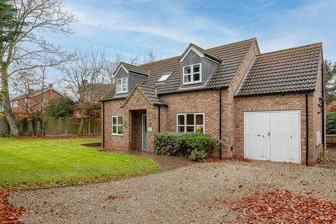 4 bedroom detached house for sale, Main Street, Elvington, York YO41