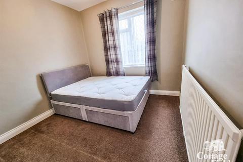 1 bedroom flat to rent, Park View Road, Uxbridge