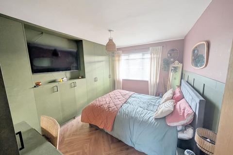 21 Blakelock Road, Hartlepool, TS25 5PG