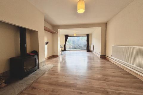 10 Dovedale Rise, Allestree, Derby, DE22 2RE