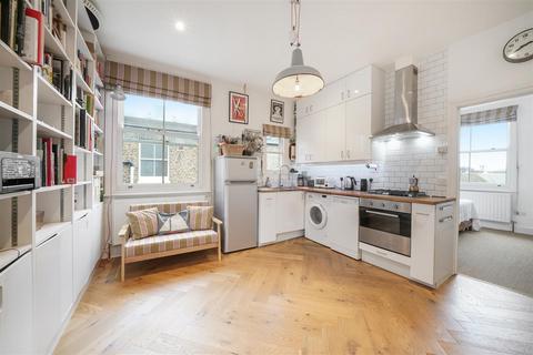 1 bedroom terraced house for sale, Disraeli Road, Putney