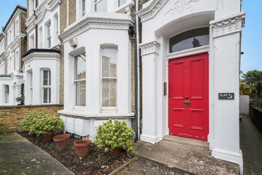 Disraeli Road