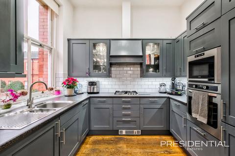 undefined, Woodford Green IG8