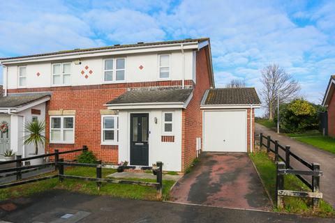 3 bedroom semi-detached house for sale, Blackthorn Close, Portslade, Portslade, BN41