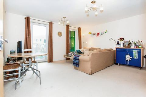 2 bedroom apartment for sale, Warren Close, Cambridge, Cambridgeshire