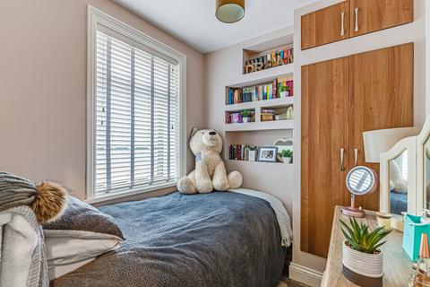 29 North Parade, Ilkley, LS29 8JN