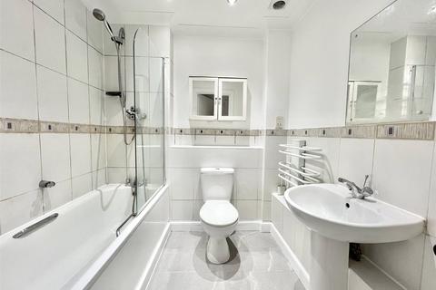 undefined, Queens Road, Watford WD17