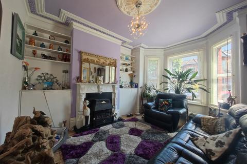 4 bedroom house for sale, Vernham Road, Plumstead, SE18 3EY