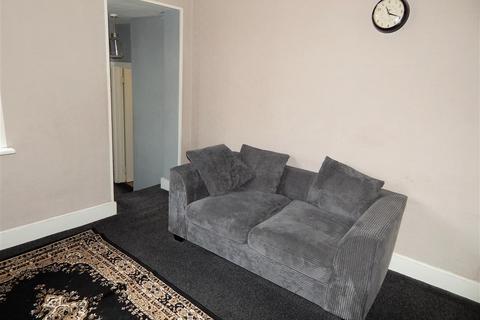 2 bedroom apartment to rent, New Broadway, Uxbridge Road, Hillingdon