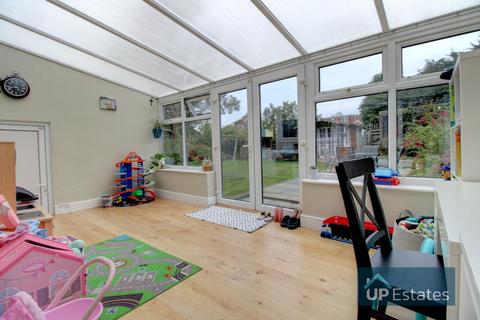 17 Hothorpe Close, Binley, Coventry, CV3 2HX